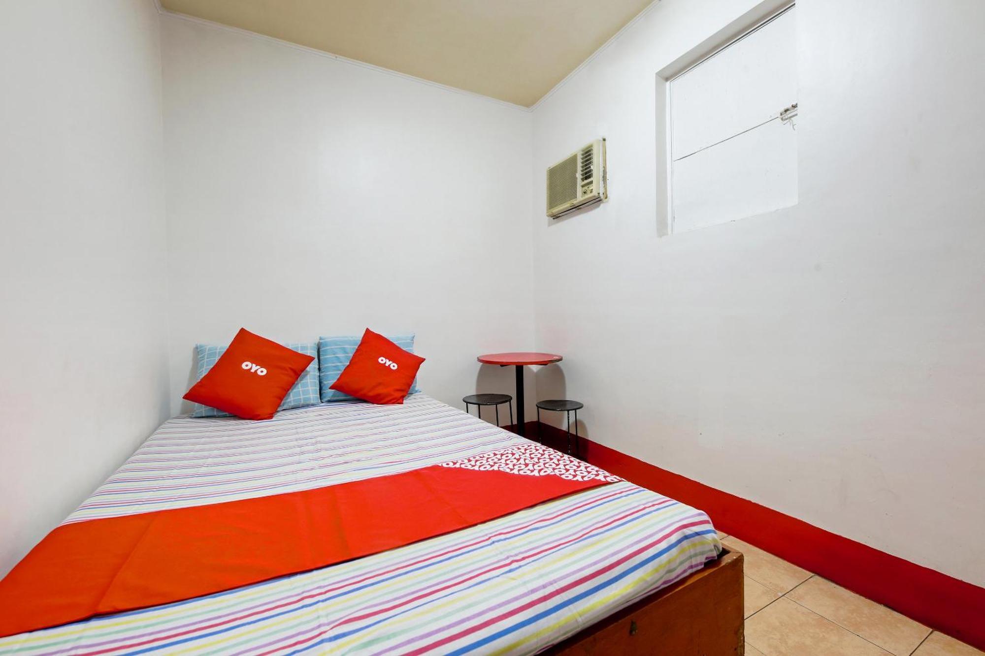 קואזון סיטי Busline Apartelle מראה חיצוני תמונה